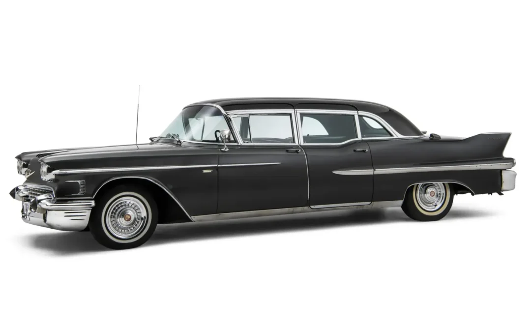 Cadillac 1958 volgauto