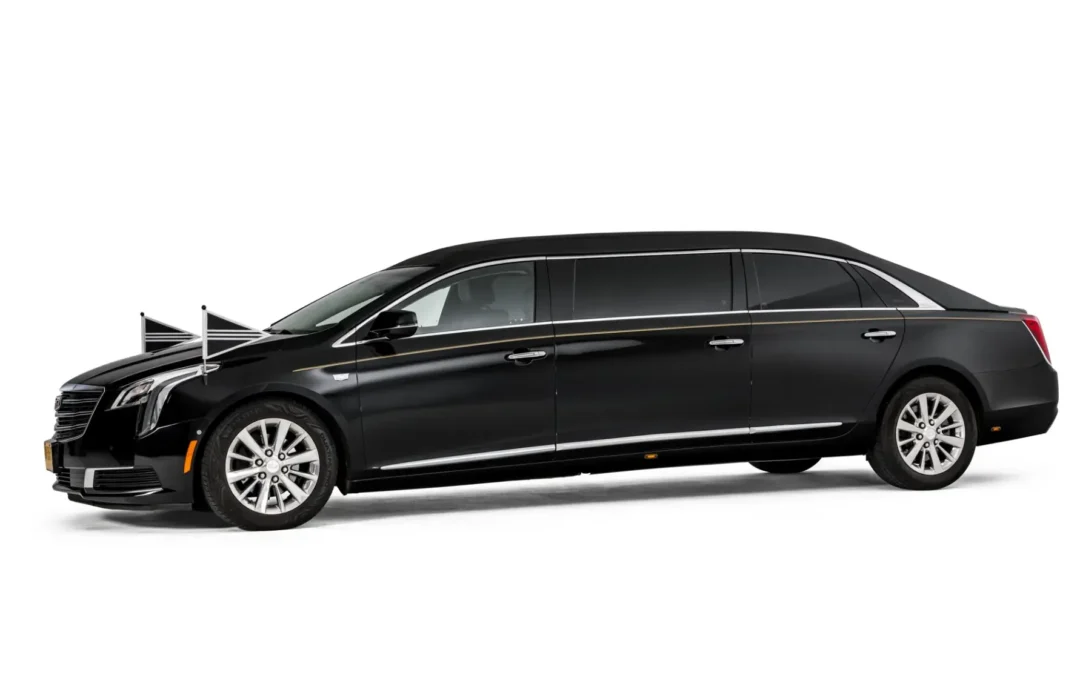 Cadillac 7 persoons volgauto (zwart)