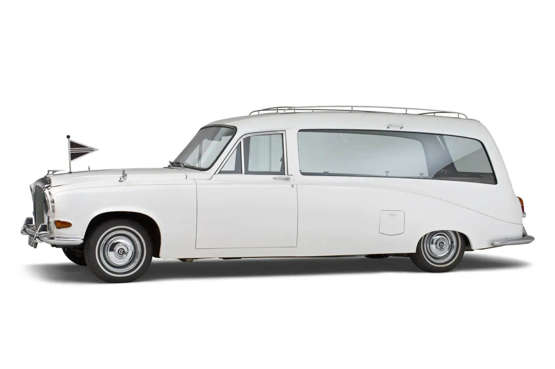 Daimler Rouwauto (wit)
