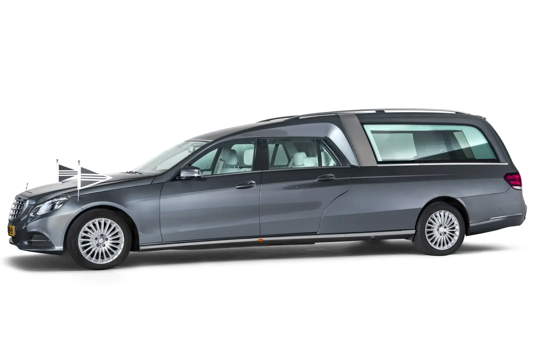 Mercedes Familierouwauto (grijs)