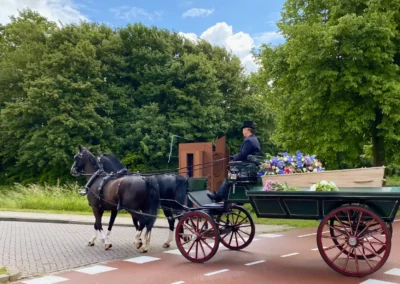 Paardenkoets Open Rouwvervoer