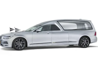 Volvo Rouwauto V90 Glas (zilvergrijs)